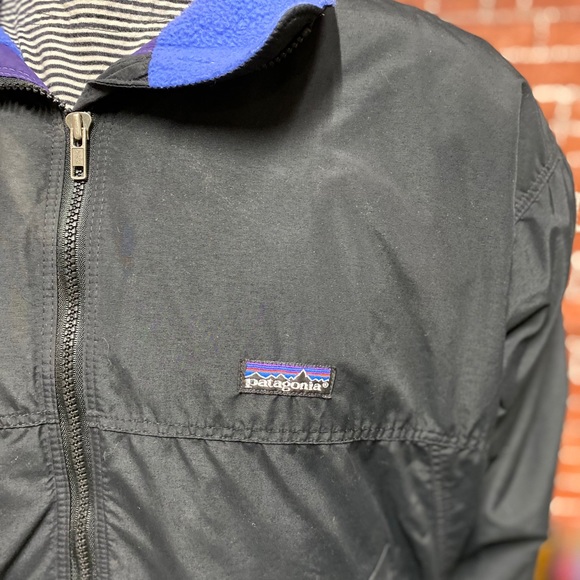 Patagonia vintage black nylon jacket size L - Picture 2 of 14
